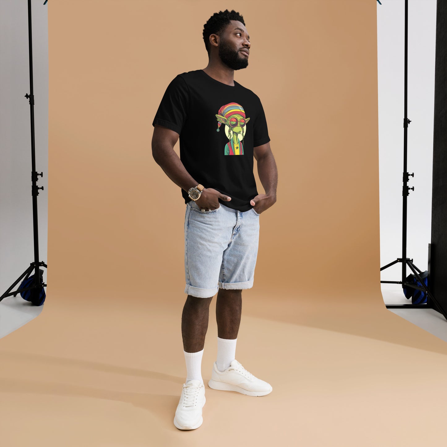 "Chill alien" Weed t-shirt