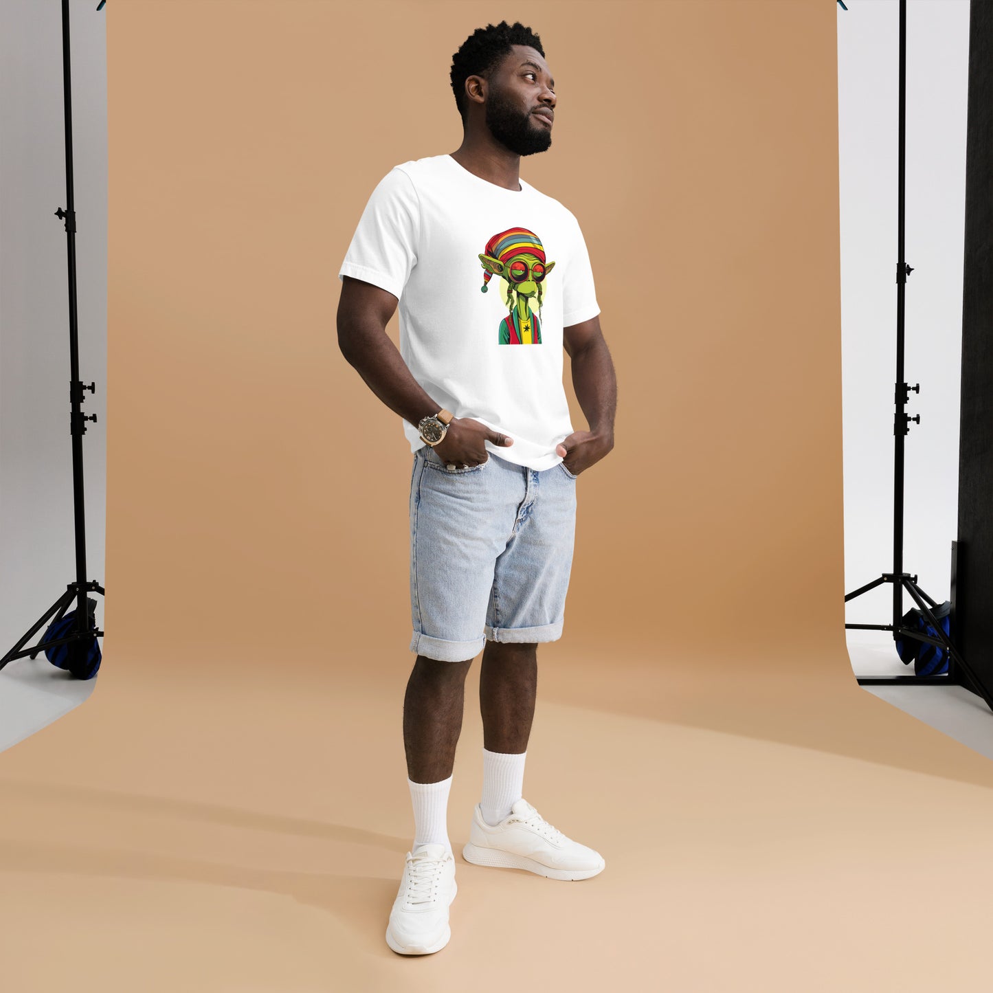 "Chill alien" Weed t-shirt