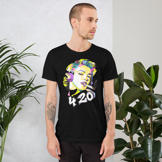 “Marilyn Monroe 420” T-shirt